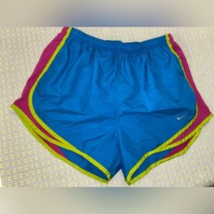 Nike dri fit blue women’s running shorts lined medium